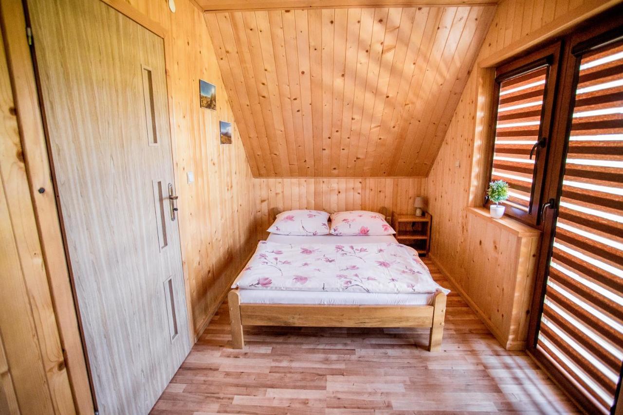 Chaty Na Cholewicy Domki Caloroczne Solina  Exterior foto
